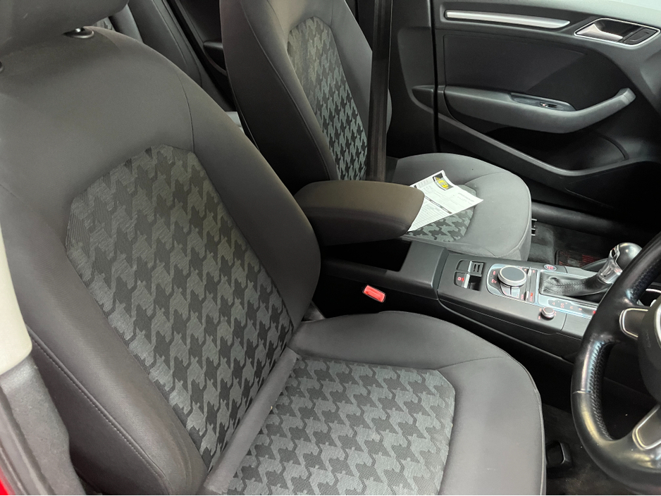 2014 Audi A3 - image 11