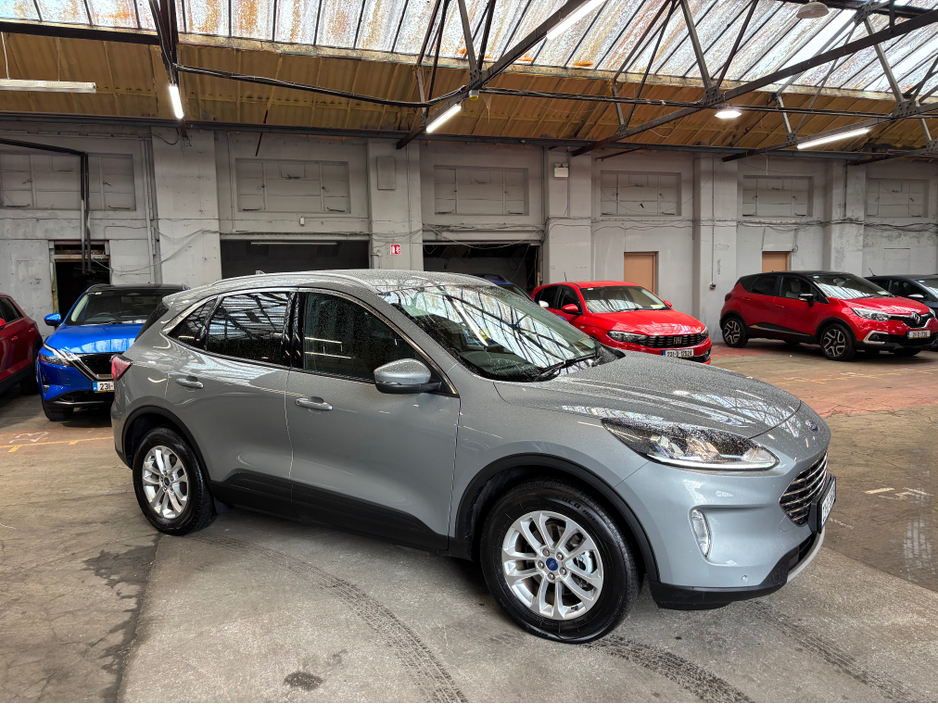 2023 Ford Kuga TITANIUM 2.5 PHEV 225 S6.2 €23,499