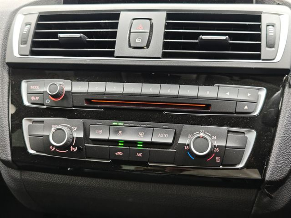 2017 BMW 1 Series - image 23