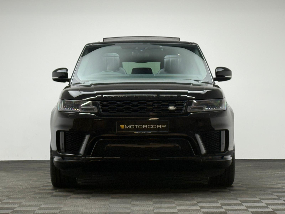 2022 Land Rover Range Rover Sport - image 2