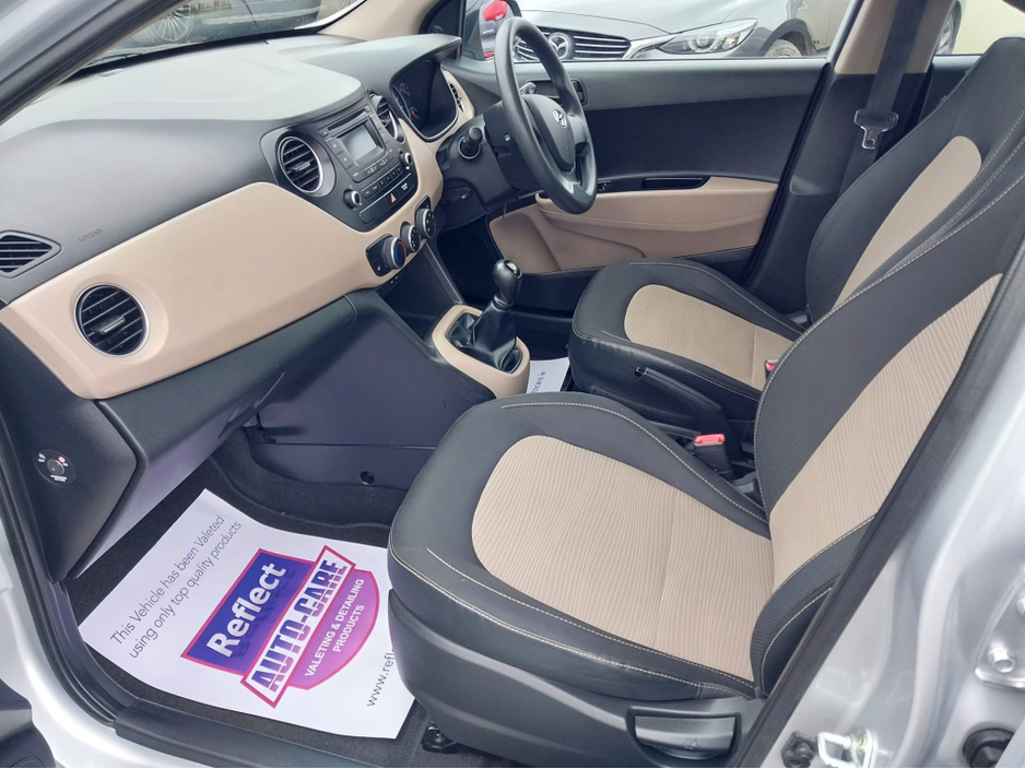 2015 Hyundai i10 - image 15