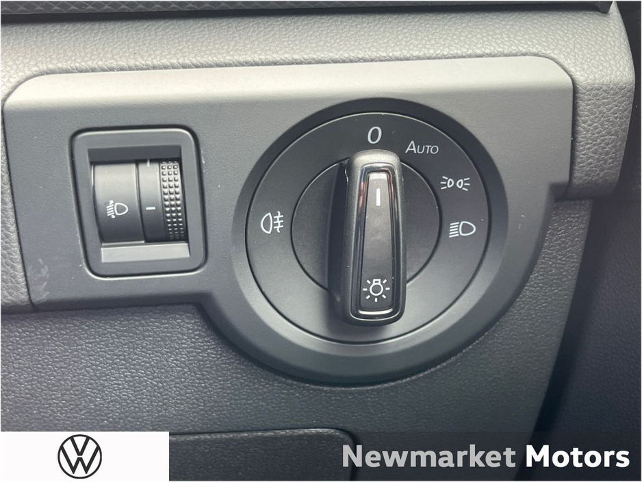 2026 Volkswagen T-Cross - image 7