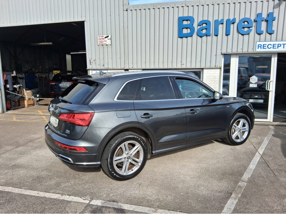 2017 Audi Q5 - image 15