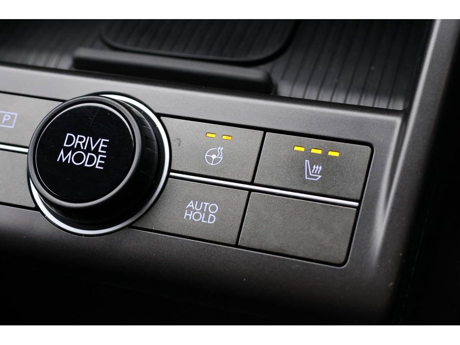 2024 Hyundai Kona - image 12