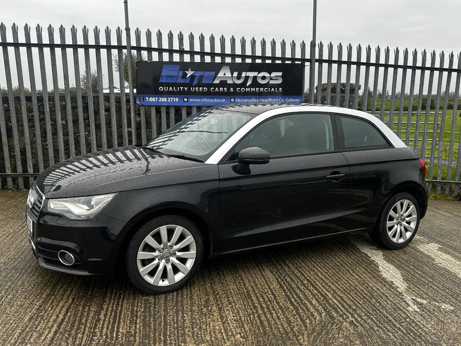 2011 Audi A1 - image 2