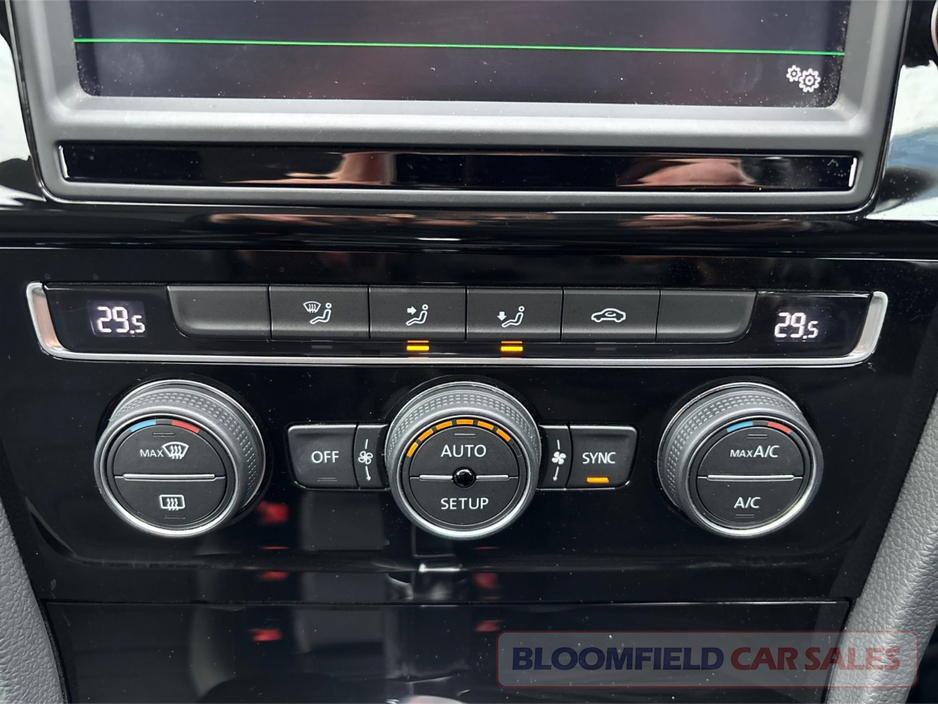 2013 Volkswagen Golf 1.4 AUTO , HIGHLINE // LOW MILEAGE €11,950