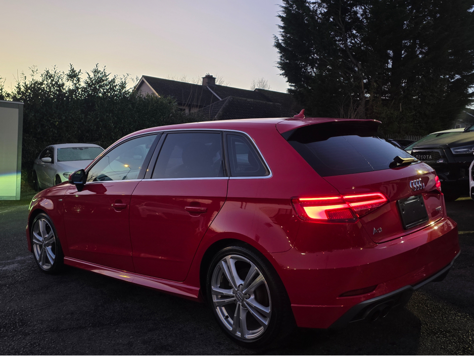2019 Audi A3 1.4 S-LINE EDITION VIRTUAL COCKPIT - NAVIGATION -CARPLAY ANDROID AUTO HALF LEATHER PACK - REVERSING CAMERA / PARKING SENSORS - DRIVE MODE €23,500