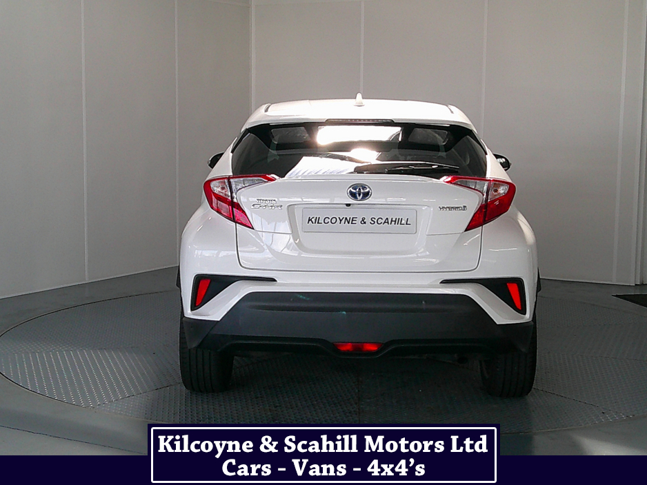 2017 Toyota C-HR - image 6