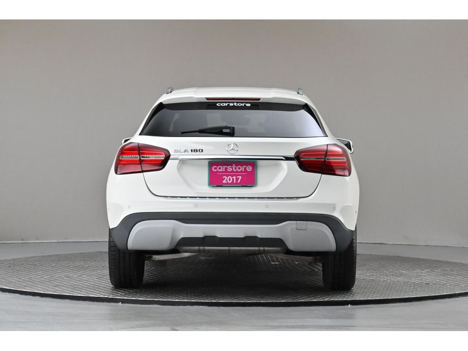 2017 Mercedes-Benz GLA Class GLA 180 *HALF LEATHER*REVERSE CAM*PARK SENSORS* €20,490