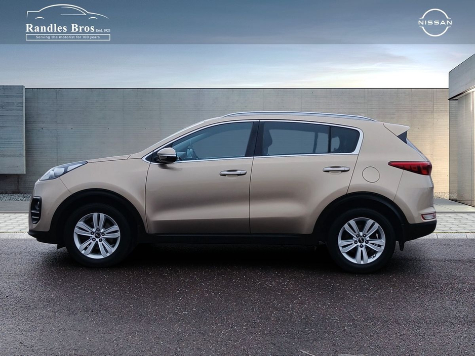 2016 Kia Sportage - image 3