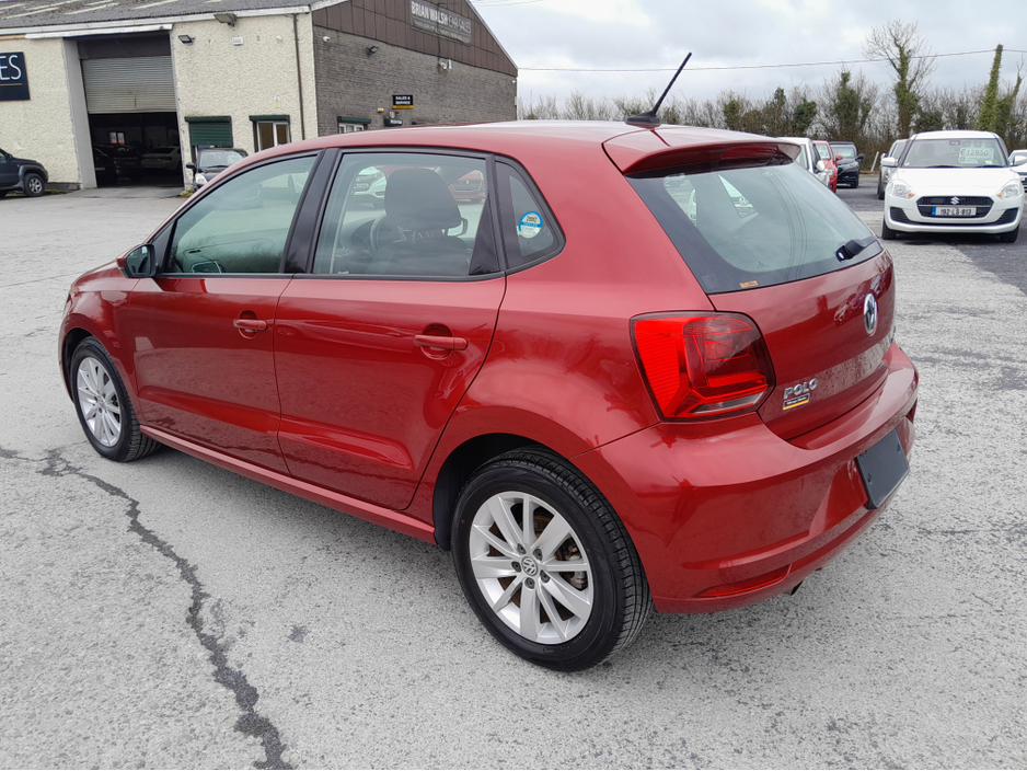 2016 Volkswagen Polo - image 8