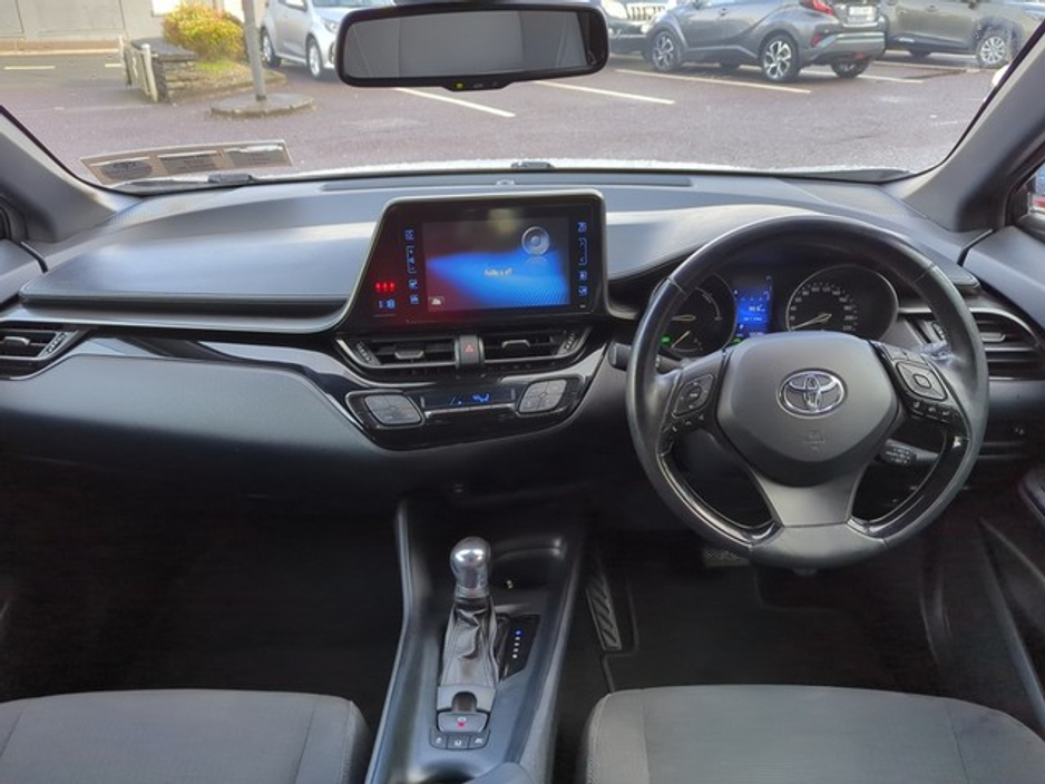 2018 Toyota C-HR HYBRID LUNA 4DR AUTO €22,000