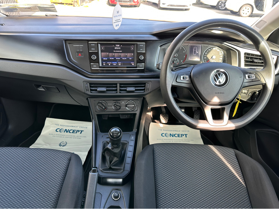 2021 Volkswagen Polo - image 20