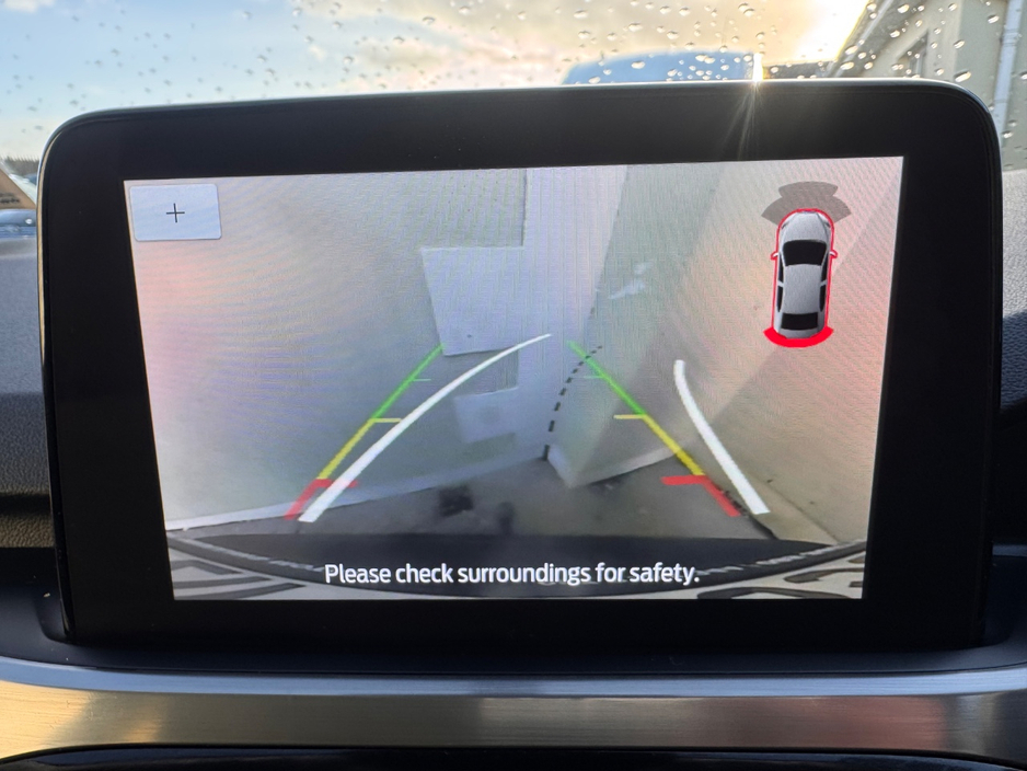 2021 Ford Kuga - image 10