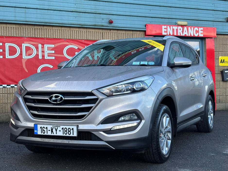 2016 Hyundai Tucson - image 2