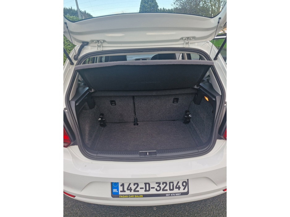 2014 Volkswagen Polo DBA-6RCJZ 5DR AUTO €8,995