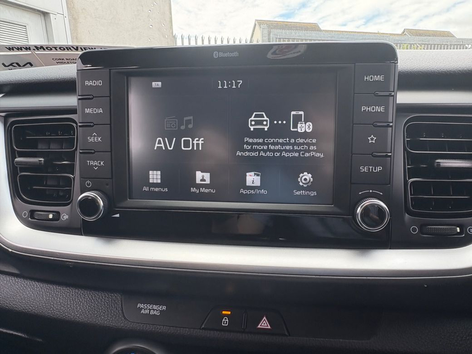 2017 Kia Stonic - image 15