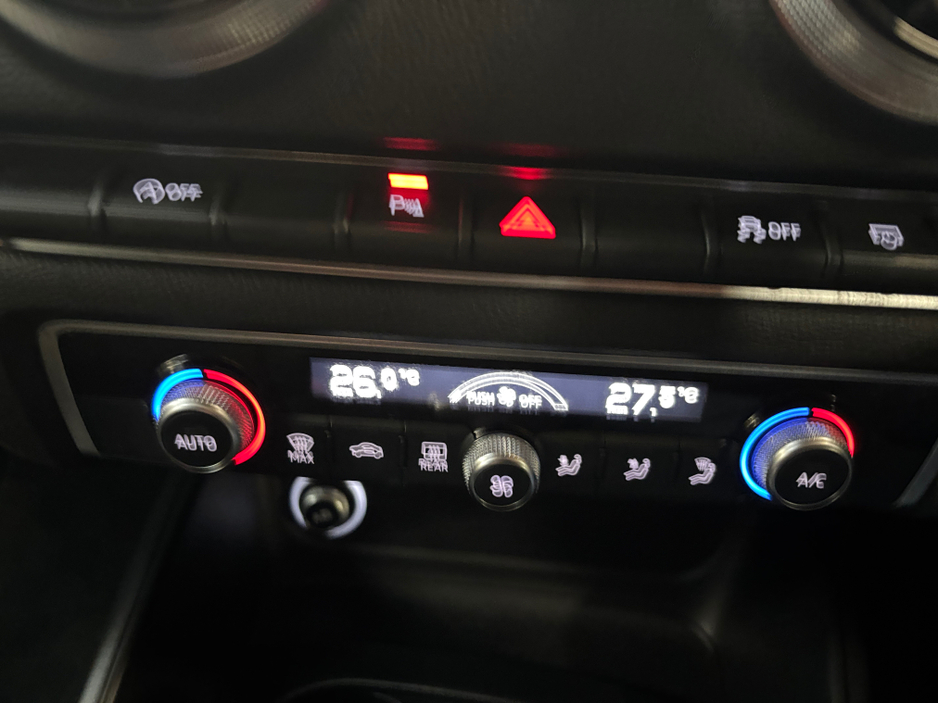 2019 Audi A3 - image 13