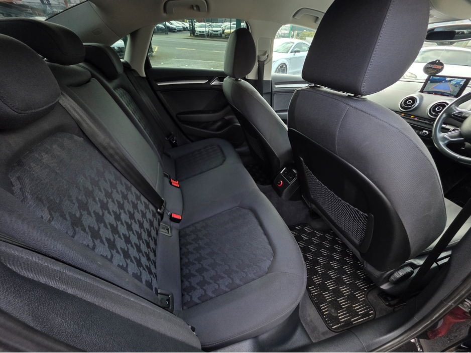 2015 Audi A3 Saloon - image 9