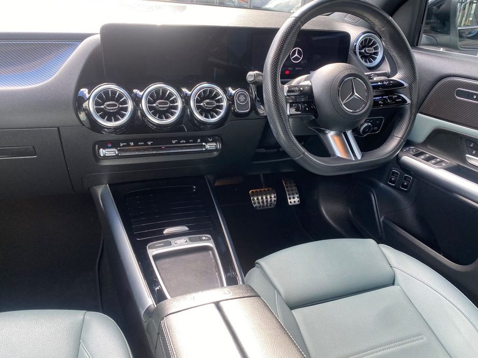 2024 Mercedes-Benz GLA Class - image 12