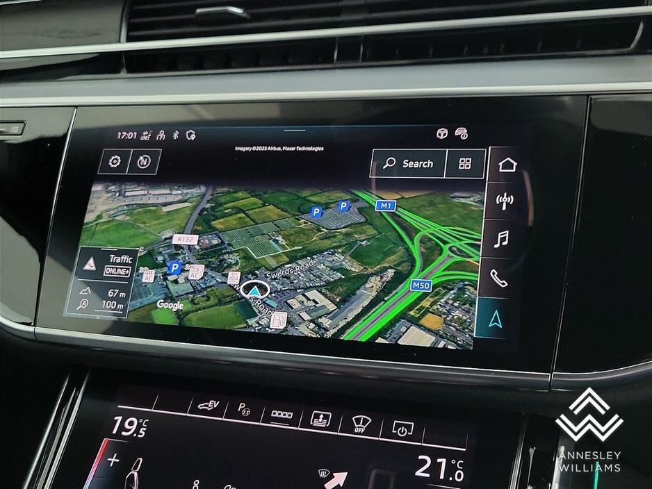 2024 Audi A8 - image 17