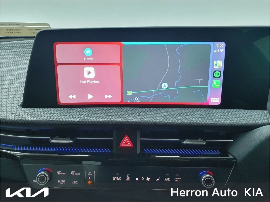 2022 Kia EV6 - image 9