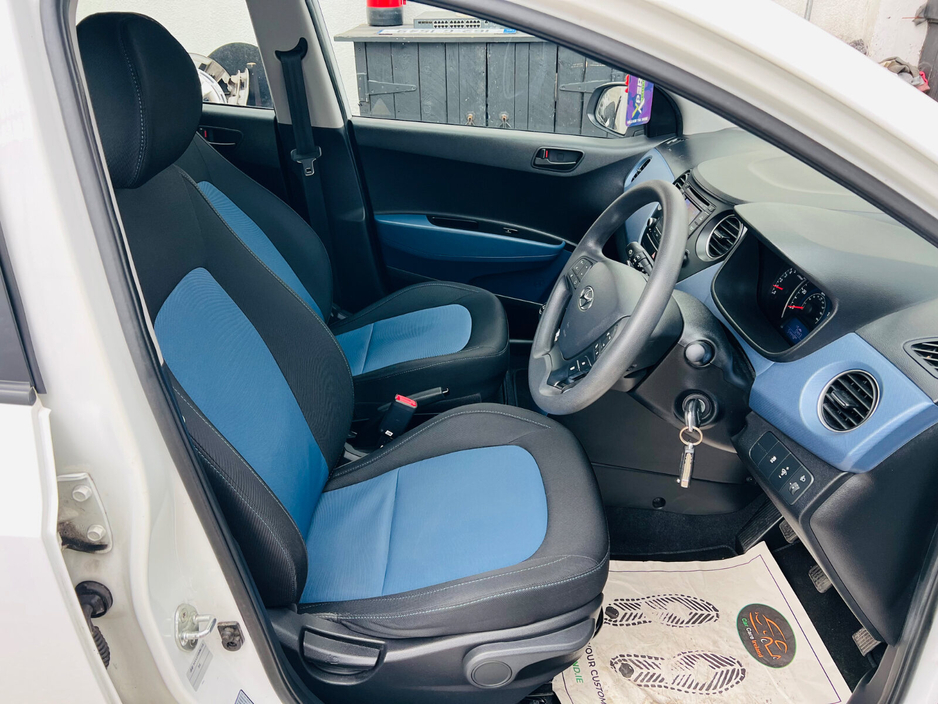 2015 Hyundai i10 - image 6