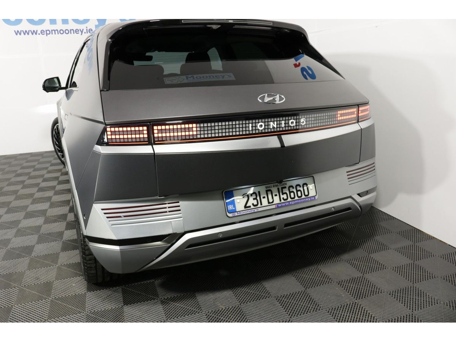 2023 Hyundai Ioniq 5 - image 9
