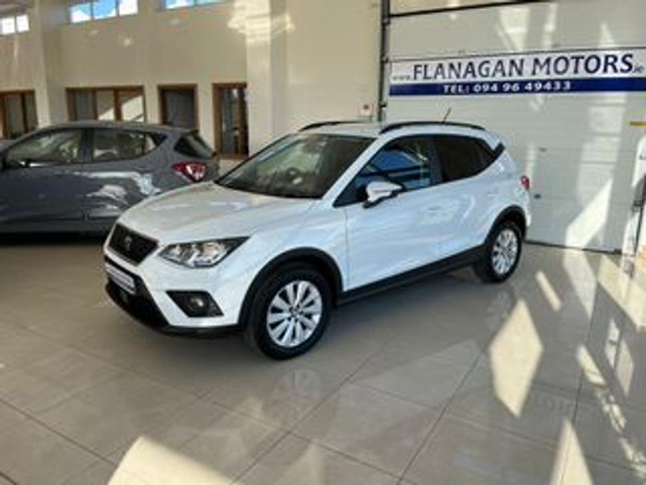 2020 SEAT Arona - image 2