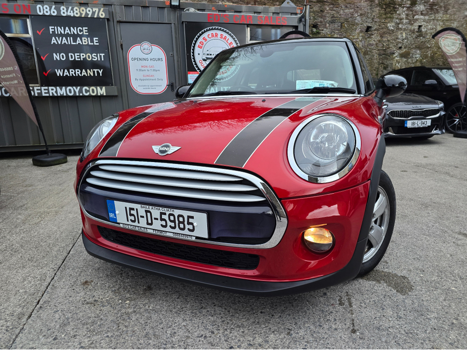 2015 MINI Hatch - image 5