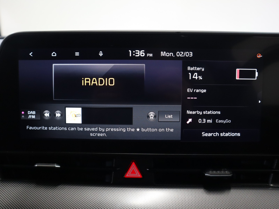 2022 Kia Sportage - image 18