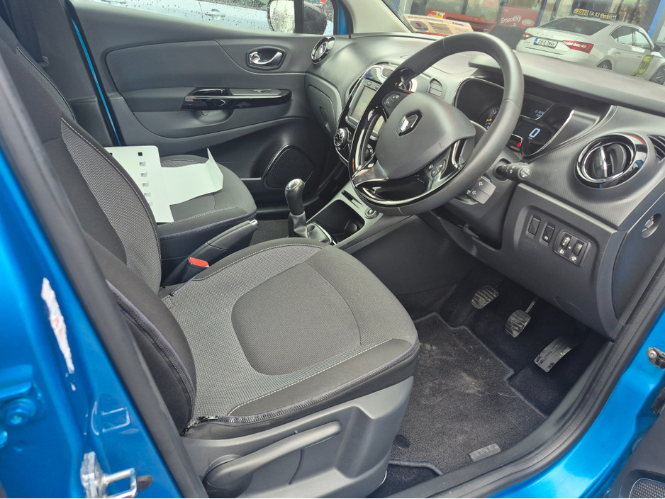 2016 Renault Captur - image 9