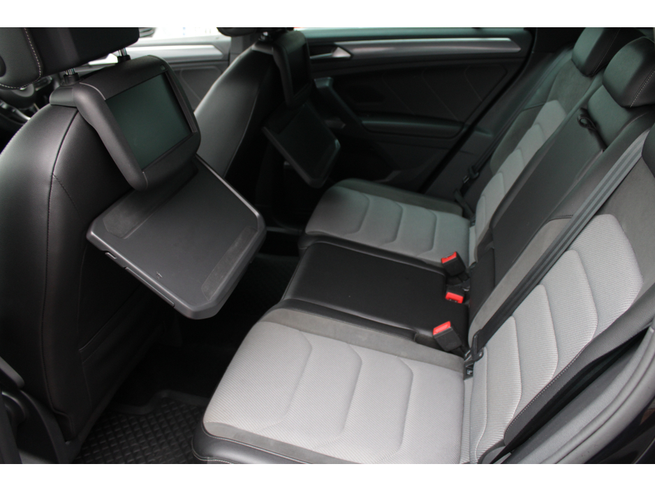 2020 Volkswagen Tiguan 2020 VW TIGUAN €32,950