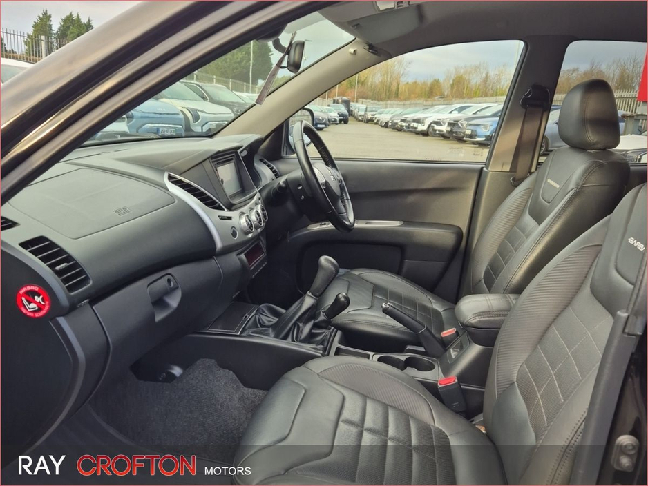 2015 Mitsubishi L200 L200 DID BARBARIAN LB D/C 4WD