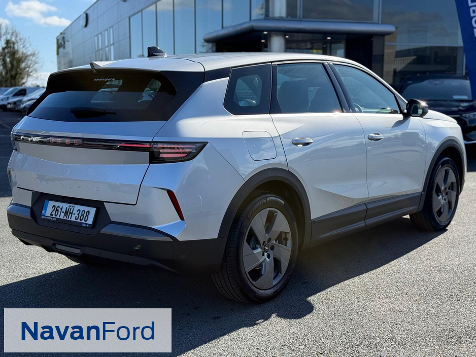 2026 Opel Grandland - image 6