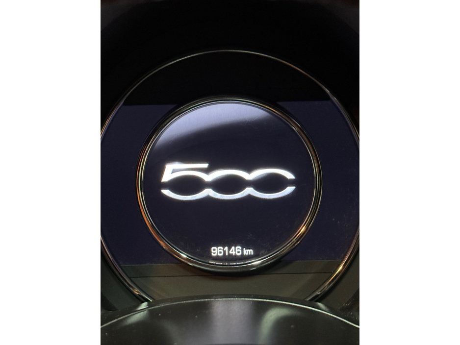 2015 Fiat 500 - image 10