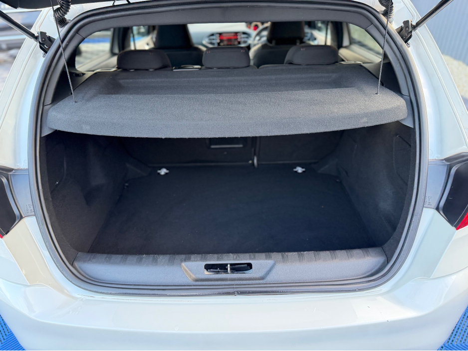 2019 Peugeot 308 - image 28