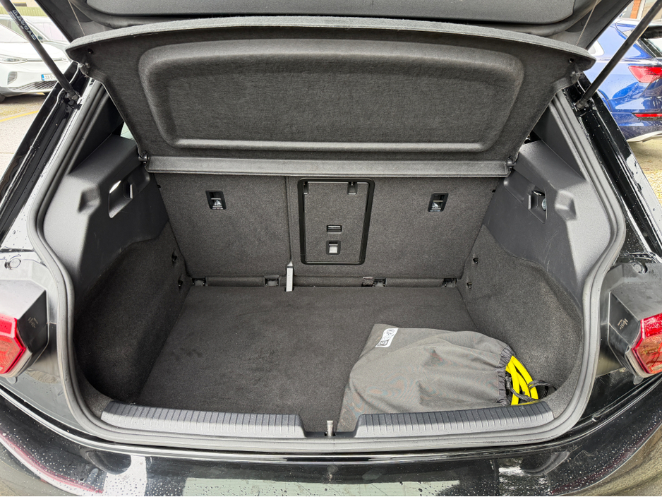 2025 Volkswagen ID.3 - image 22