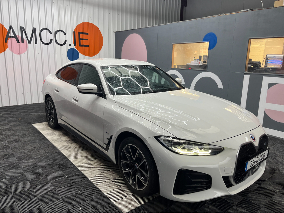 2022 BMW i4 ONLY 20K KMS 2022 BMW I4 40EDRIVE M SPORTS AUTOMATIC / CRUISE CONTROL / 360° PARKING CAMERA / ELECTRIC MEMORY & HEATED SEATS / PADDLE SHIFTERS / BMW APPS AND APPLE CARPLAY €36,950