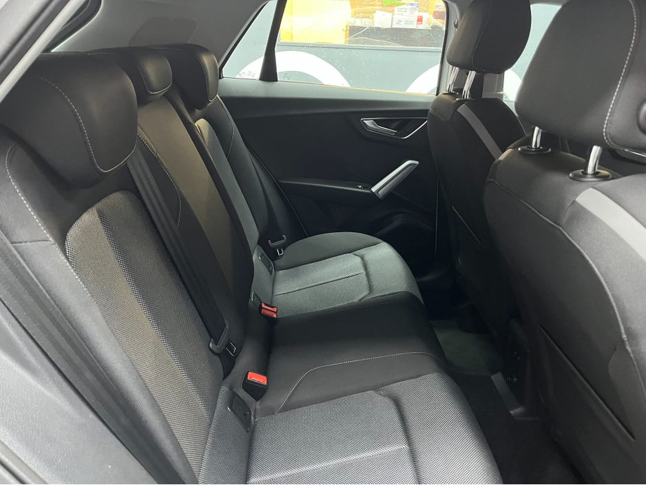 2021 Audi Q2 €28950 2021 AUDI Q2 35TDI SPORT 2.0 AUTOMATIC / CRUISE CONTROL / REVERSE CAMERA / HEATED SEATS / APPLE CARPLAY / AND MORE €28,950