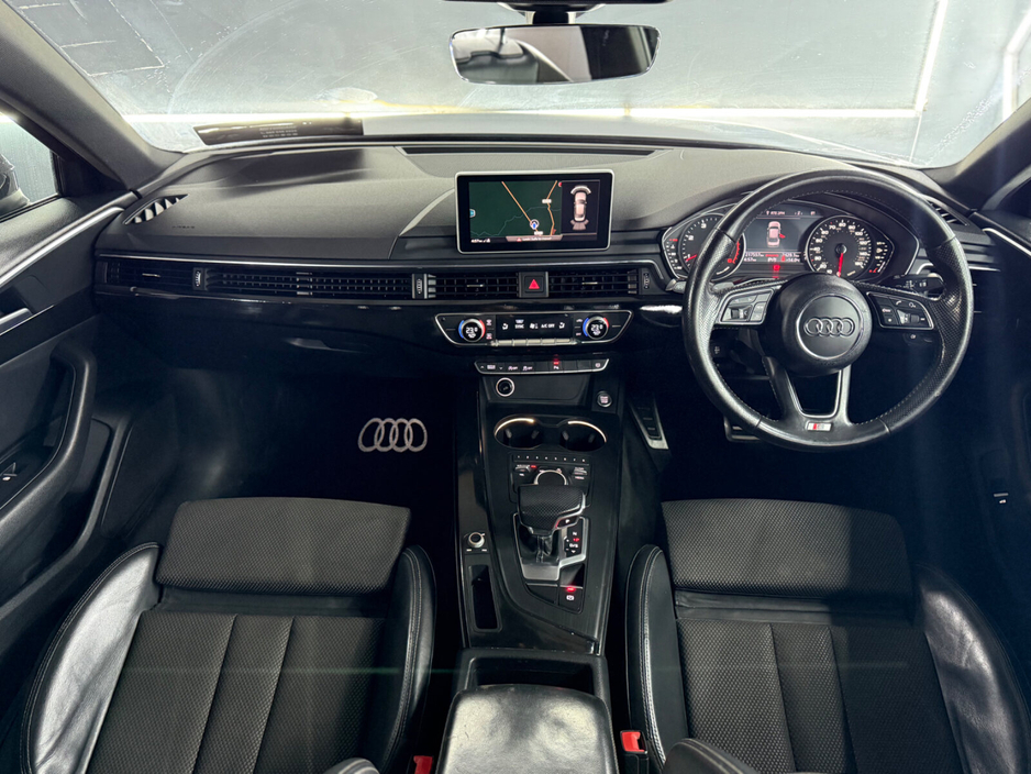2017 Audi A4 - image 22