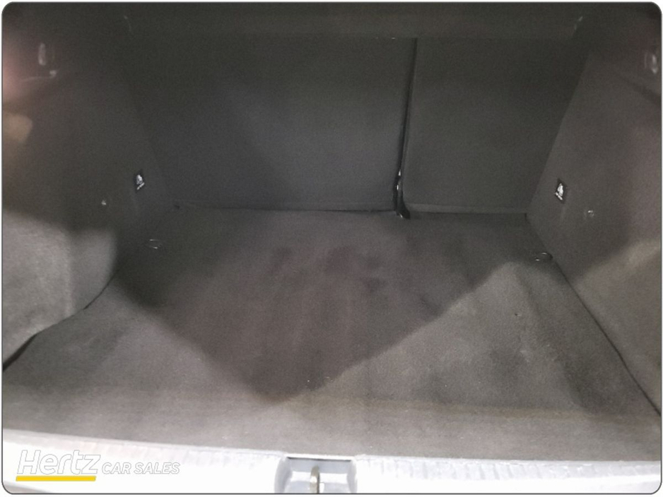 2023 Dacia Duster - image 18