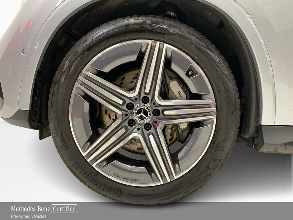 2025 Mercedes-Benz GLC Class - image 5