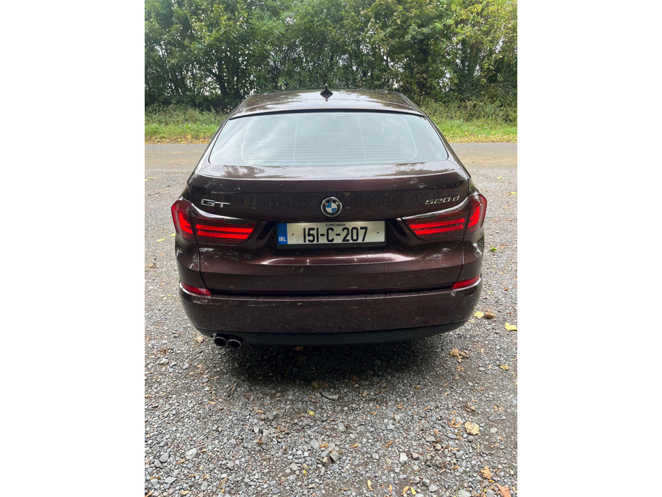 2015 BMW 5 Series Bmw 520d Gt €15,999