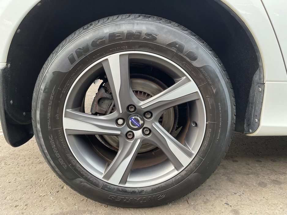 2016 Volvo XC60 2.0 D4 R-Design Nav SUV 5dr Diesel Auto Euro 6 (s/s) (190 ps)