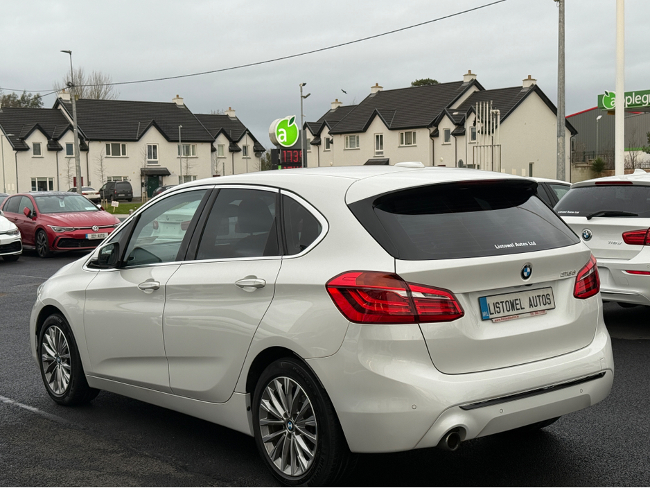 2019 BMW 2 Series - image 7