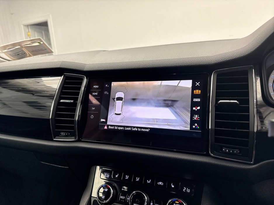 2021 Skoda Kodiaq - image 4