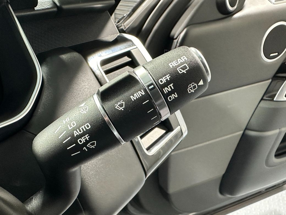 2020 Land Rover Range Rover Sport HSE Dynamic Black Edition P400e €50,800