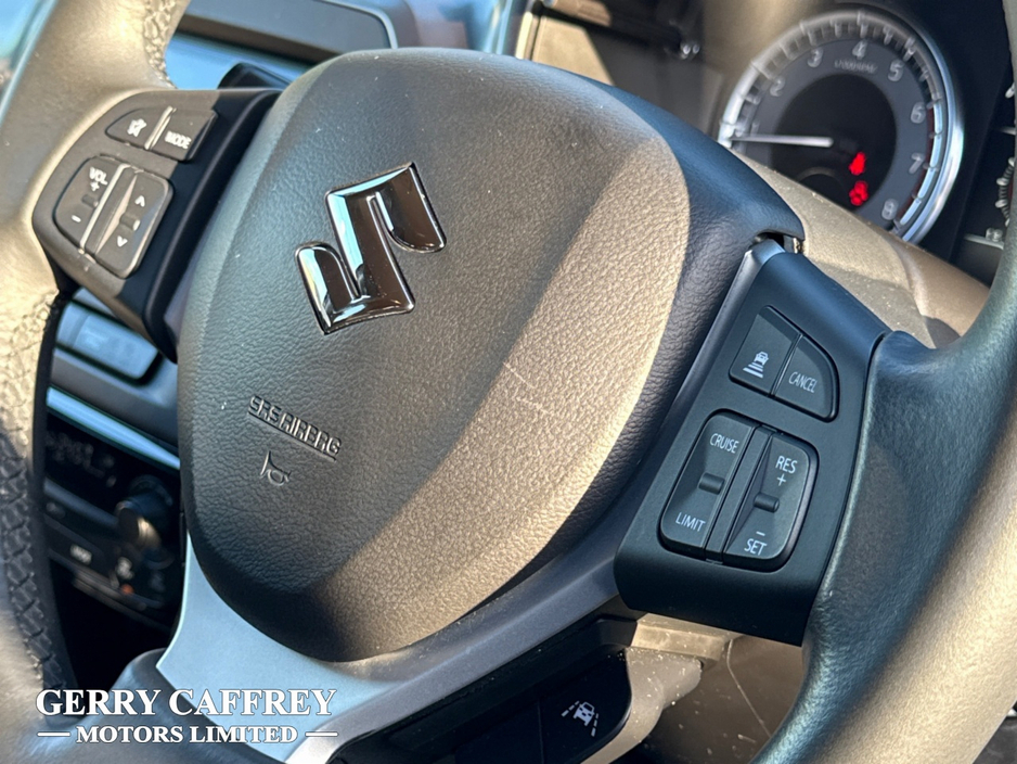 2022 Suzuki Vitara SZT 1.4 Petrol Hybrid Manual - 6 Years Manufacturer Warranty €22,450