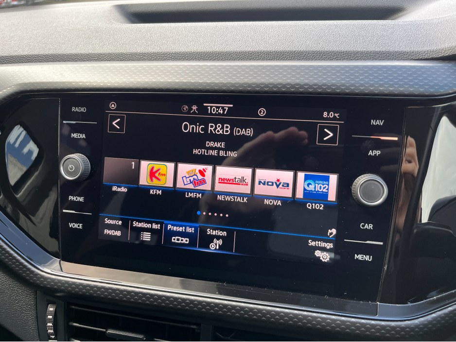 2021 Volkswagen T-Cross - image 21